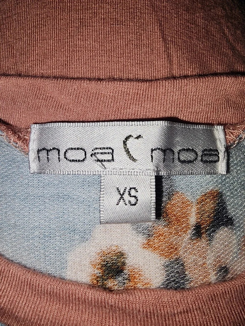 🏵Woman Size XS Moa Moa Top🏵 - Picture 6 of 6